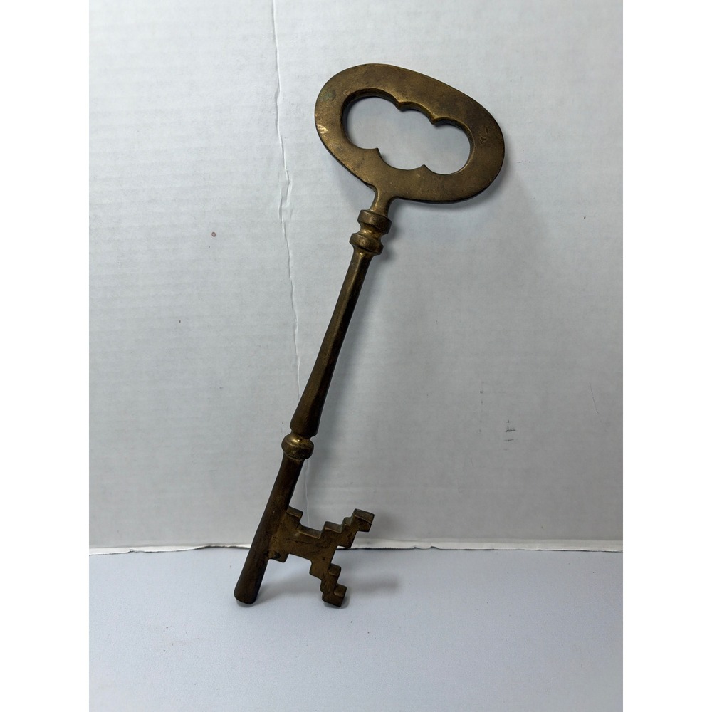 Vintage Ornate 1lb Decorative Key Gold Brass Oversized Skeleton Key 12" Regency
